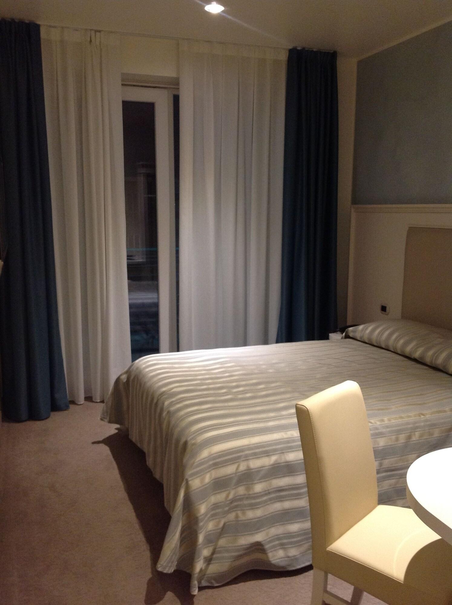 Hotel Palace La Conchiglia D' Oro 4*